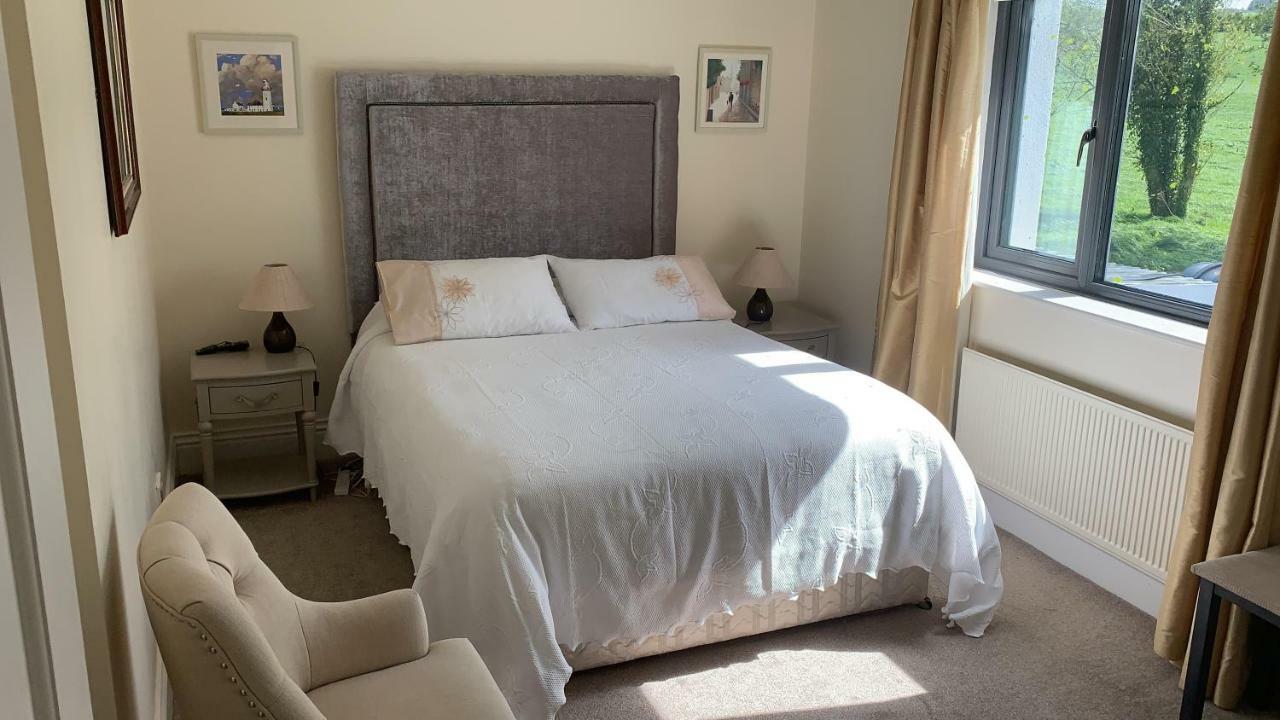Knights Haven Bed and Breakfast Glin Exteriör bild